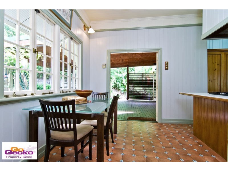 46 Rouen Road, Bardon QLD 4065