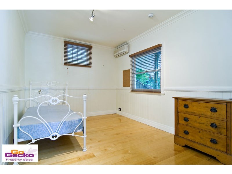 46 Rouen Road, Bardon QLD 4065