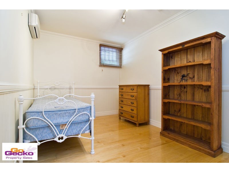 46 Rouen Road, Bardon QLD 4065