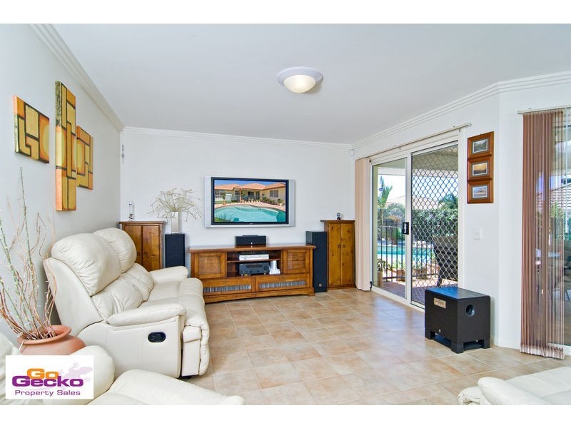 71 Streisand Drive, Mcdowall QLD 4053