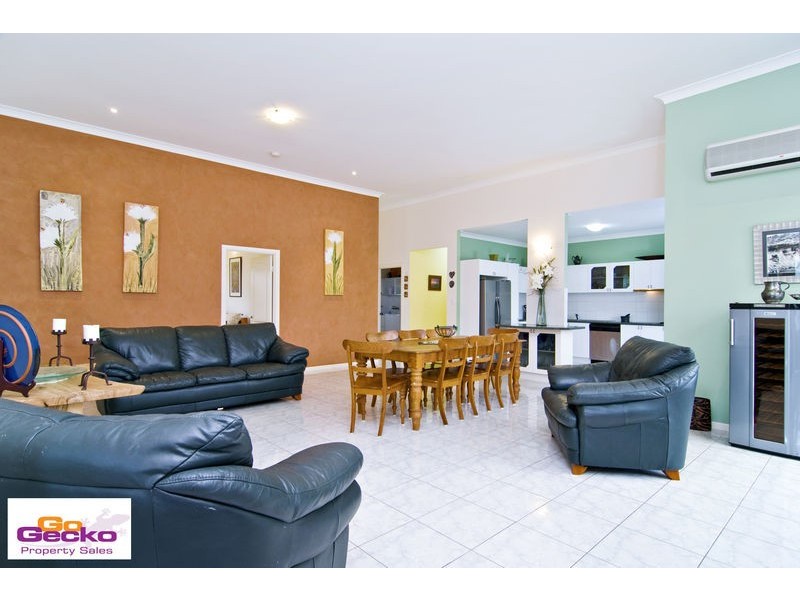 63 Charolais Crescent, Upper Kedron QLD 4055