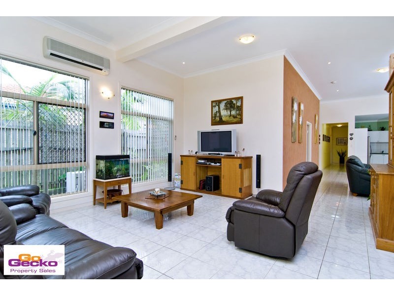 63 Charolais Crescent, Upper Kedron QLD 4055