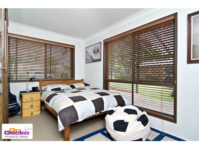 14 Leonarda Drive, Arana Hills QLD 4054