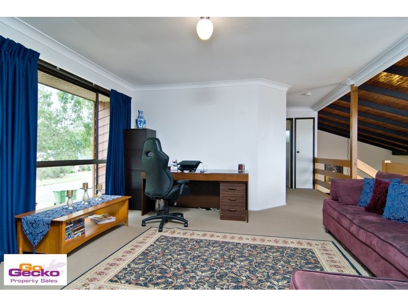 14 Leonarda Drive, Arana Hills QLD 4054