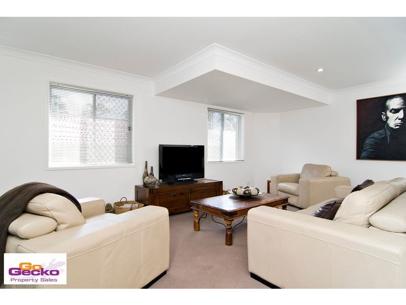 12 Sunset Place, Mcdowall QLD 4053