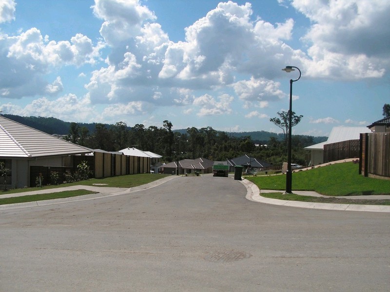 31 Kingfisher Drive, Upper Kedron QLD 4055