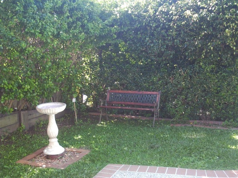 60 Reginald Avenue, Arana Hills QLD 4054