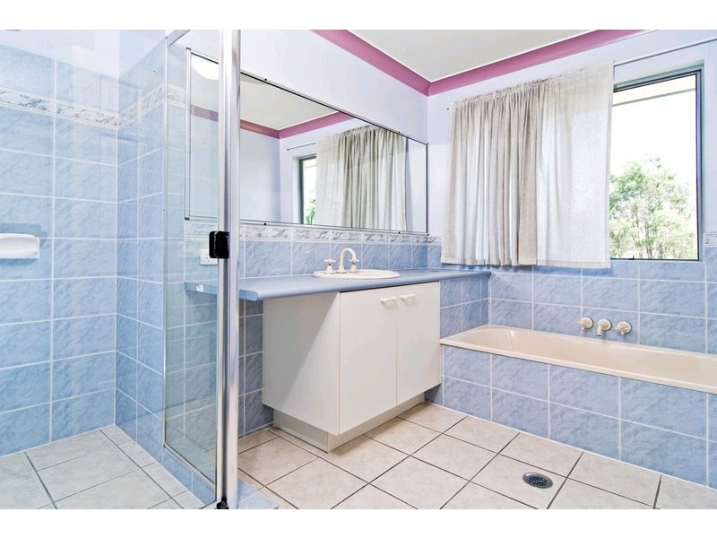29 Redford Crescent, Mcdowall QLD 4053