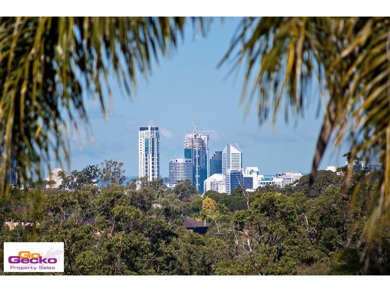 8 Lazenby Street, Mcdowall QLD 4053