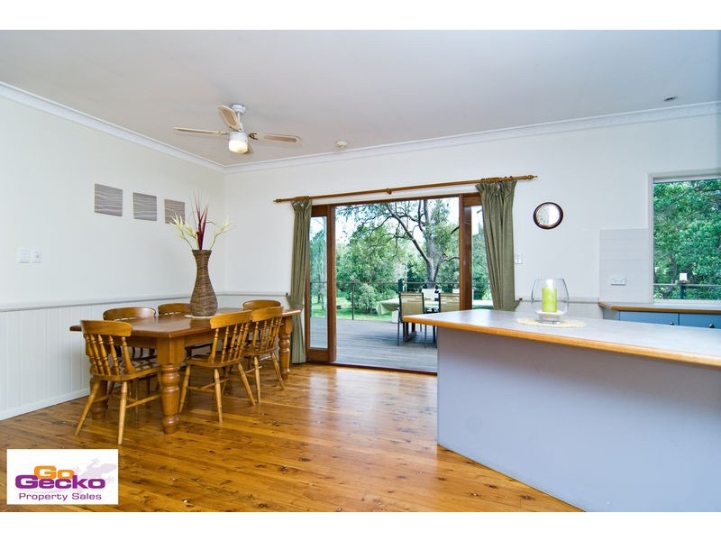 7 Gibbons Road, Samford Valley QLD 4520