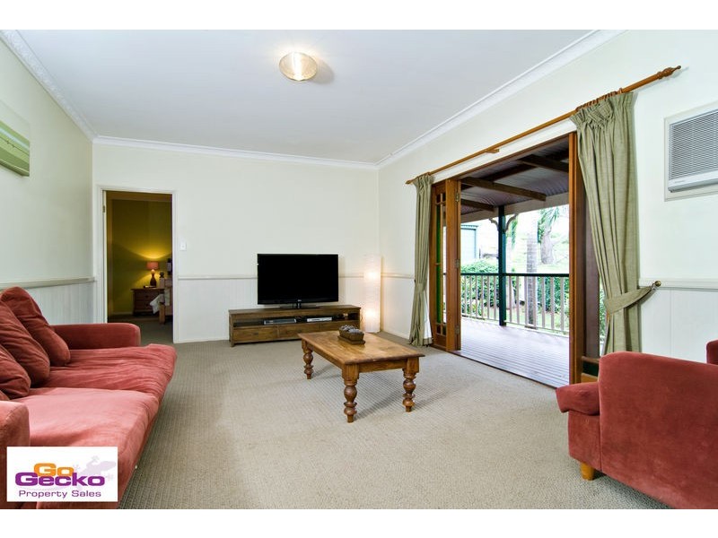 7 Gibbons Road, Samford Valley QLD 4520