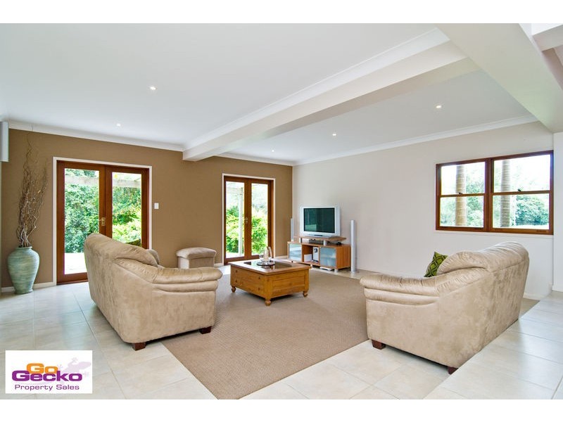 7 Gibbons Road, Samford Valley QLD 4520