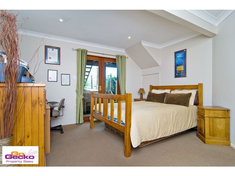 7 Gibbons Road, Samford Valley QLD 4520