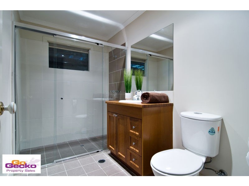 7 Gibbons Road, Samford Valley QLD 4520