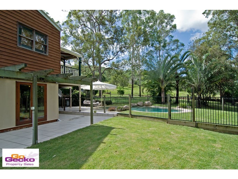 7 Gibbons Road, Samford Valley QLD 4520