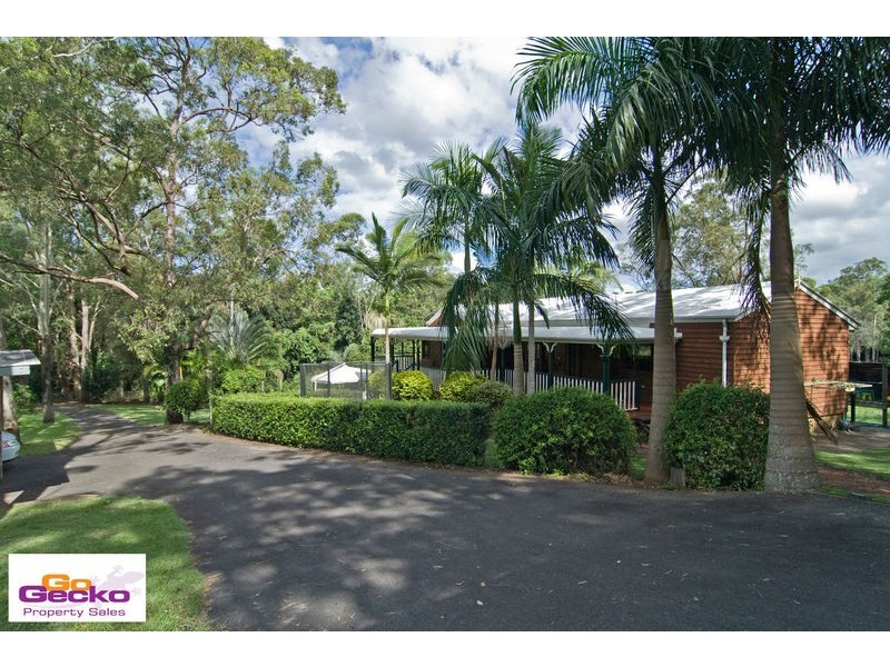 7 Gibbons Road, Samford Valley QLD 4520