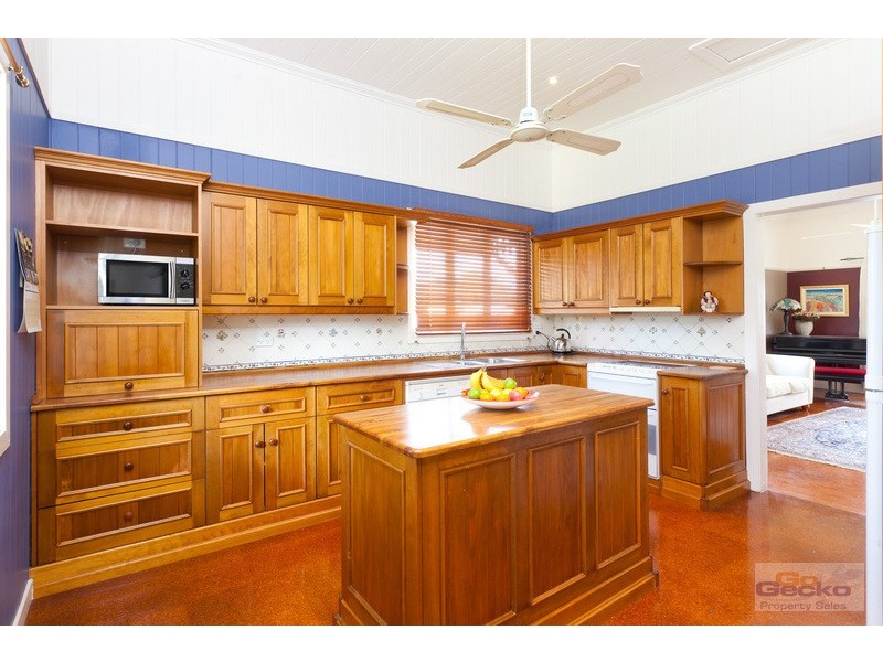 49 McLean Parade, Ashgrove QLD 4060