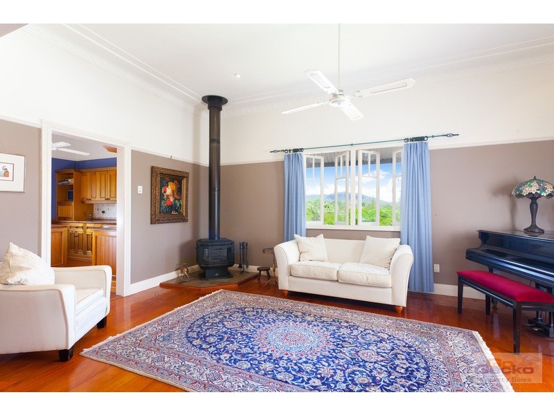 49 McLean Parade, Ashgrove QLD 4060