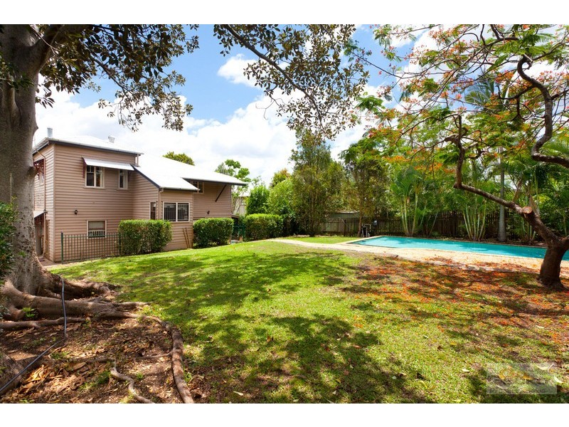 49 McLean Parade, Ashgrove QLD 4060