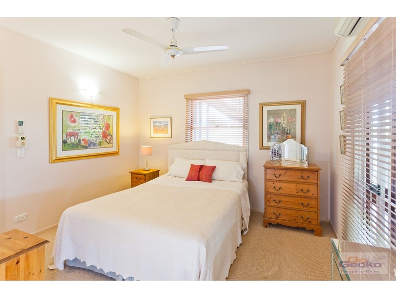 49 McLean Parade, Ashgrove QLD 4060