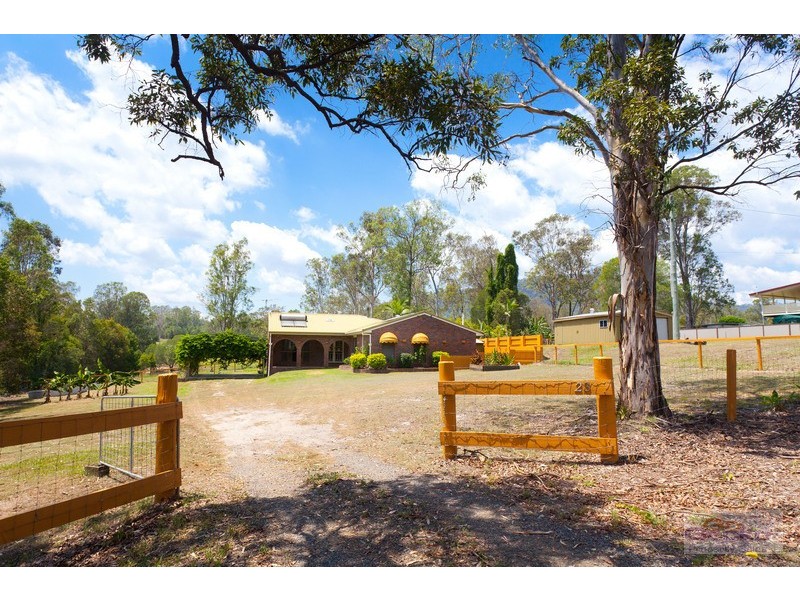 23 Upper Camp Mountain Road, Camp Mountain QLD 4520