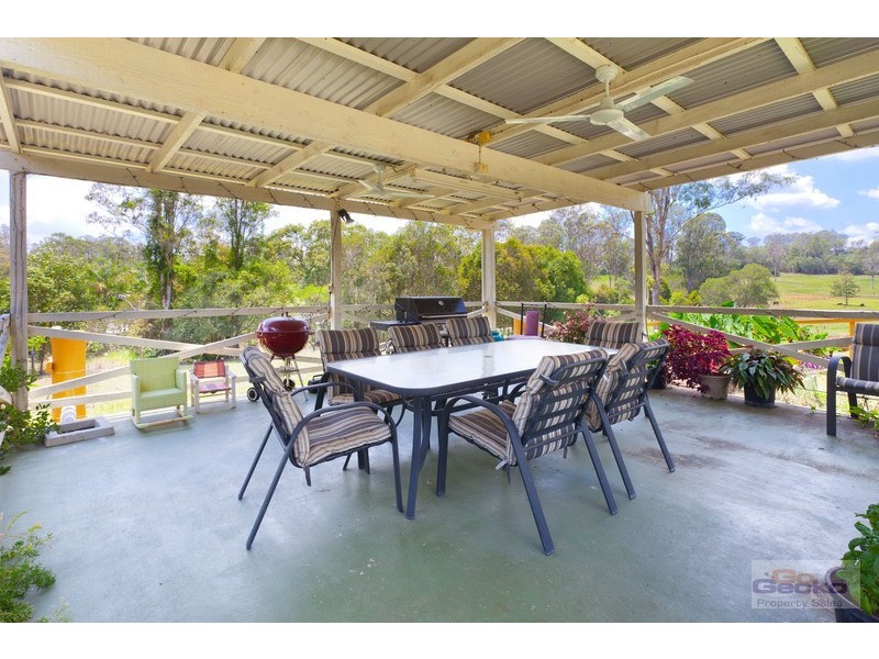 23 Upper Camp Mountain Road, Camp Mountain QLD 4520