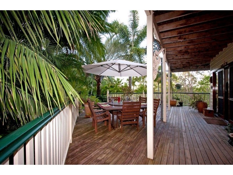 4 Springfield Court, Wights Mountain QLD 4520