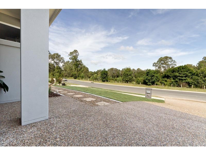 24 Woolshed Street, Ferny Hills QLD 4055