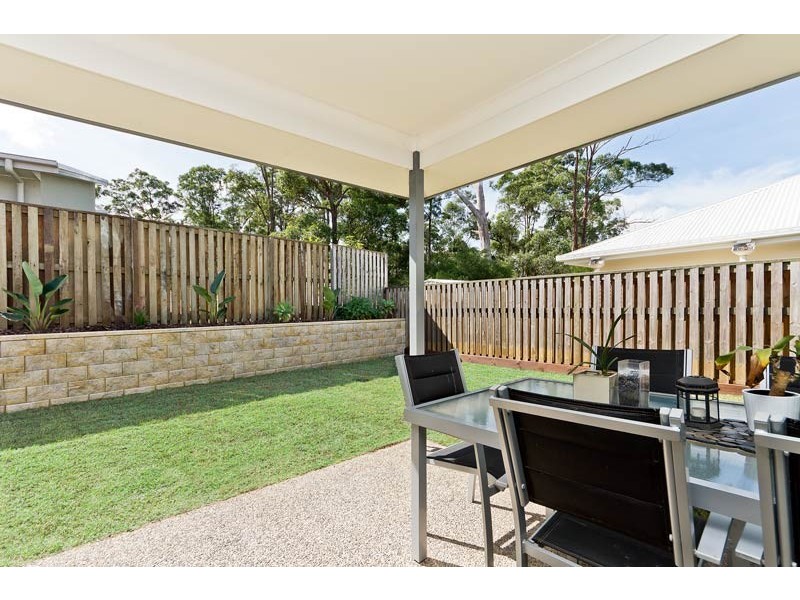 24 Woolshed Street, Ferny Hills QLD 4055