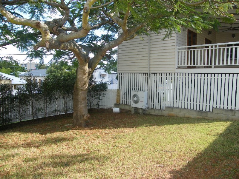 39 Myrtle St, Grange QLD 4051
