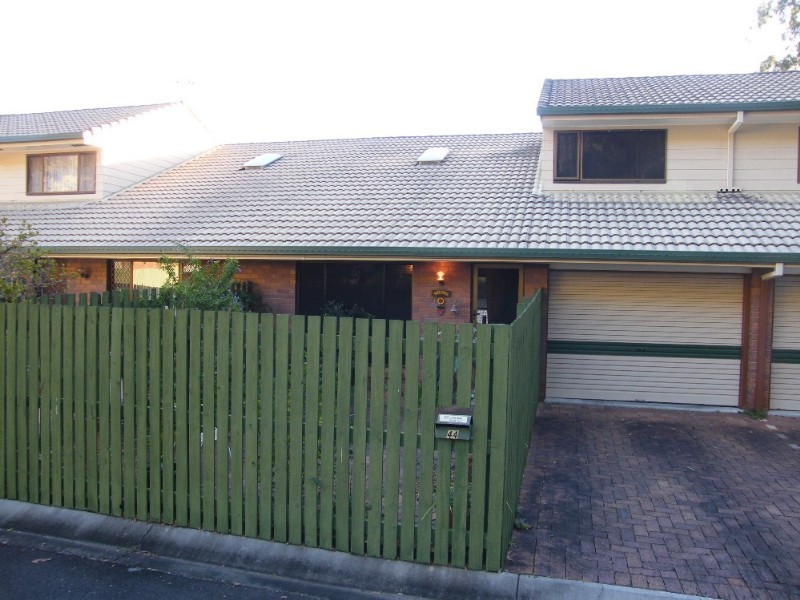 Ferny Hills QLD 4055