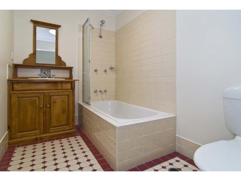 3/62 Sixth Ave, Windsor QLD 4030