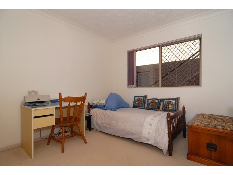 2/24 Terrace Street, Newmarket QLD 4051