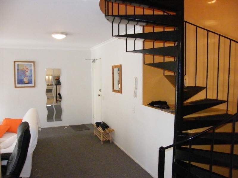 11/37 Thornbury Street, Spring Hill QLD 4000