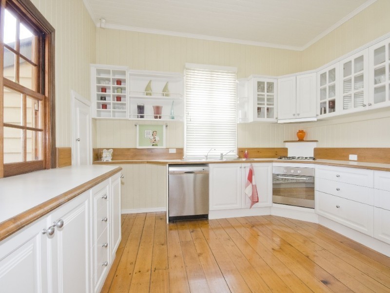 136 Richmond Street, Gordon Park QLD 4031