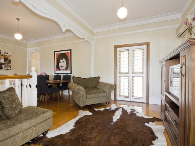 136 Richmond Street, Gordon Park QLD 4031