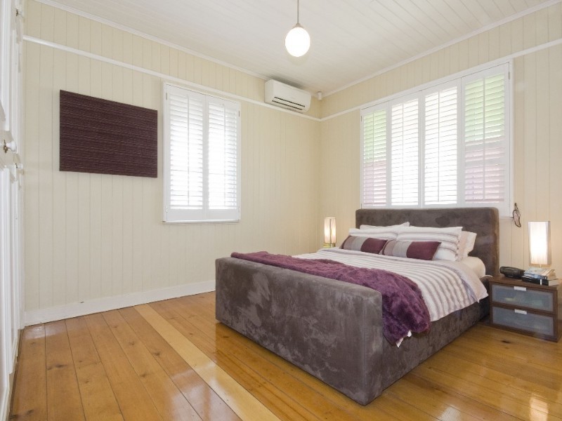 136 Richmond Street, Gordon Park QLD 4031