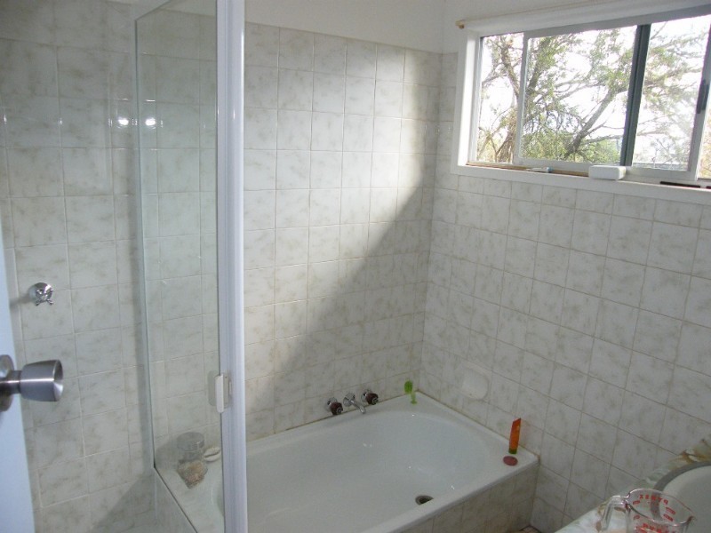 25 Burrowa Street, Stafford QLD 4053