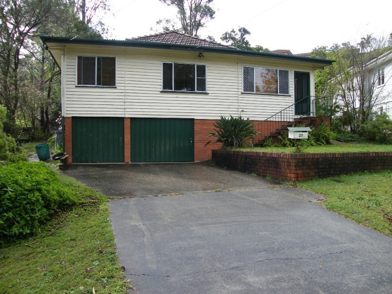 25 Burrowa Street, Stafford QLD 4053