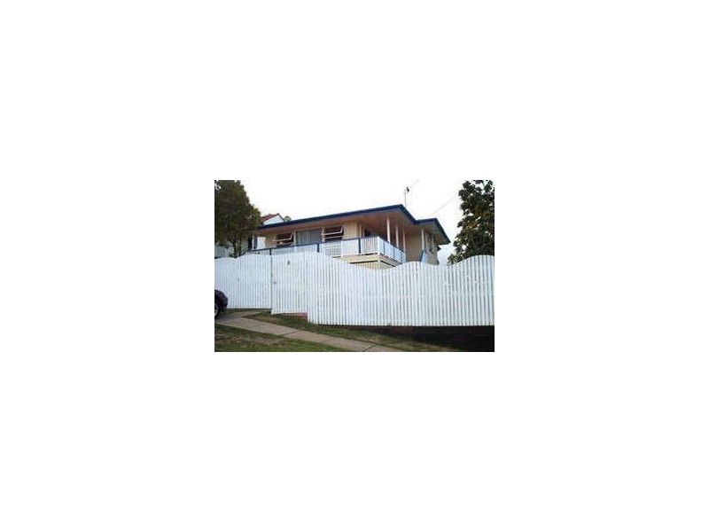 5 Dorkay St, Stafford Heights QLD 4053