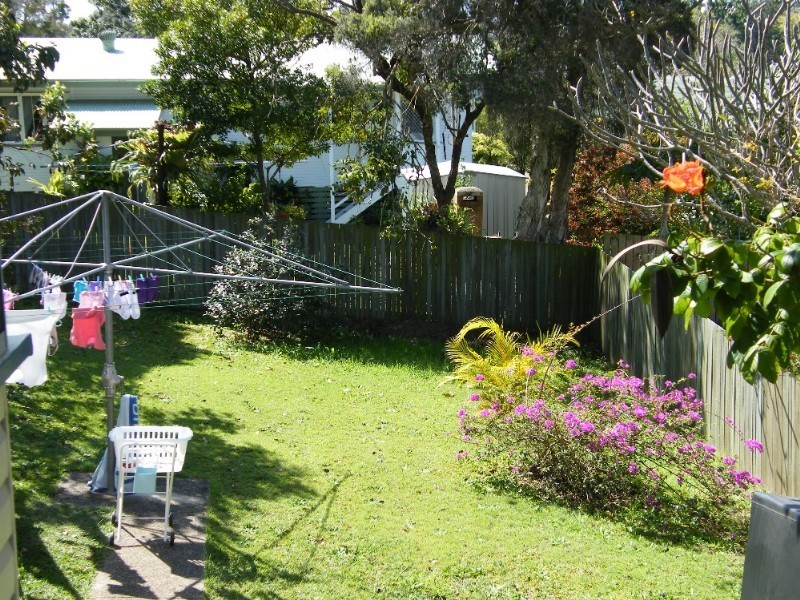 5 Dorkay St, Stafford Heights QLD 4053
