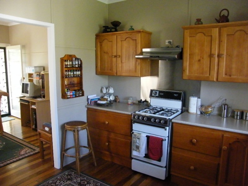 25 Murray Street, Sandgate QLD 4017