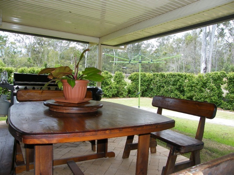 40 Jullyann Street, Albany Creek QLD 4035