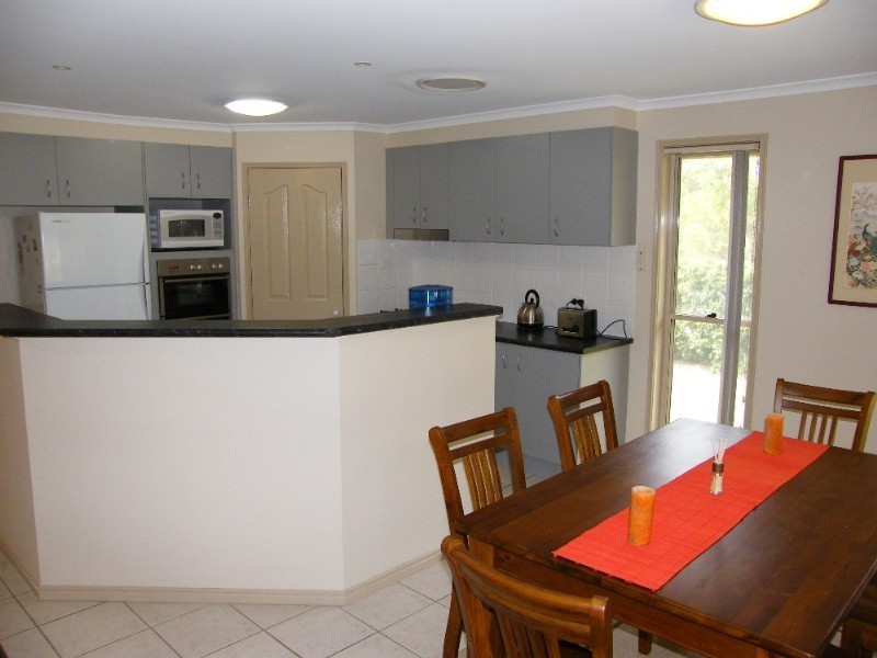 40 Jullyann Street, Albany Creek QLD 4035