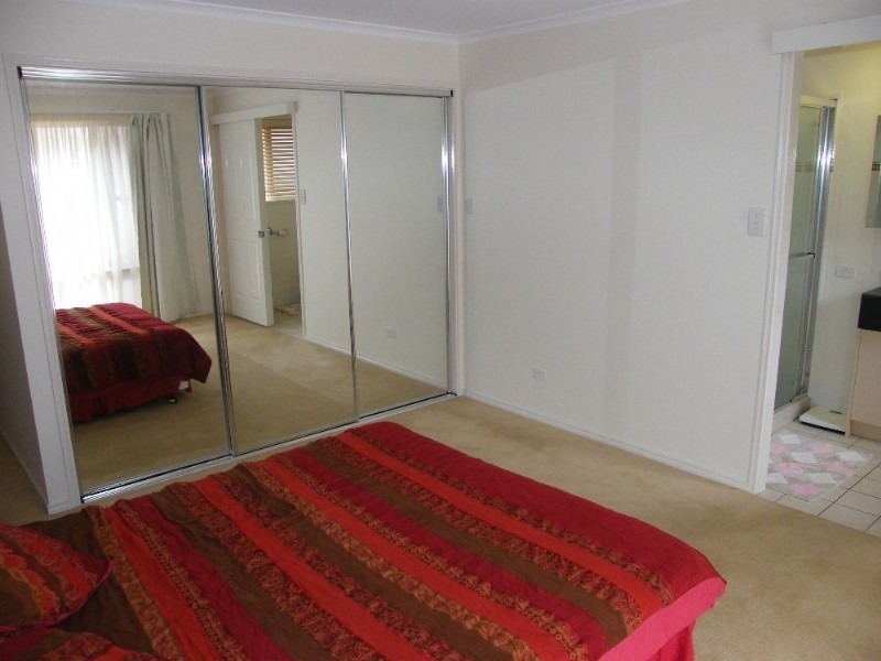 40 Jullyann Street, Albany Creek QLD 4035