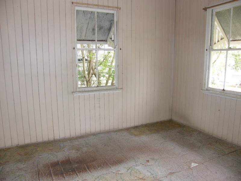 64 Henry Street, Wooloowin QLD 4030