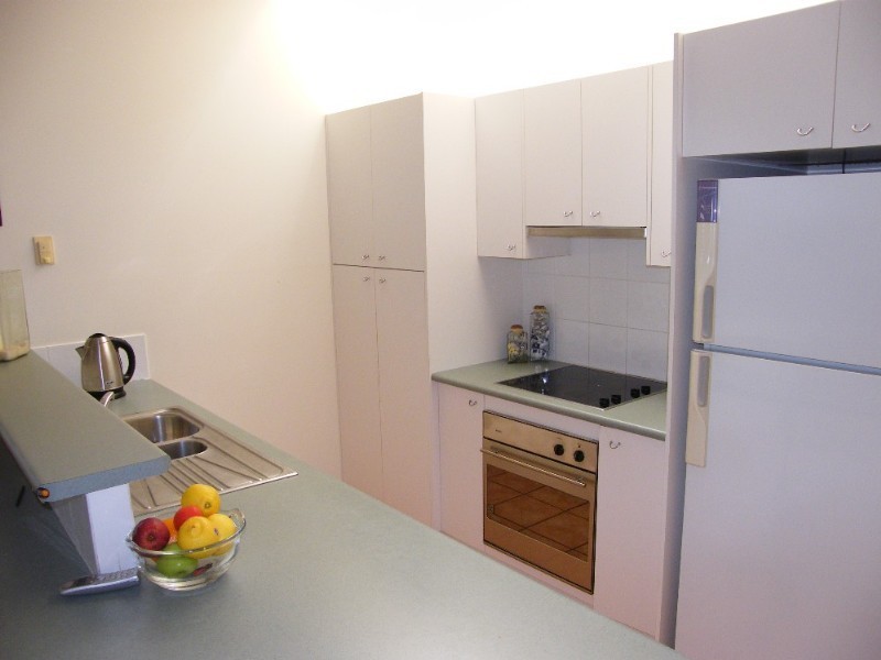 6 Brook Street, Wooloowin QLD 4030