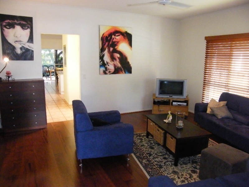 6 Brook Street, Wooloowin QLD 4030