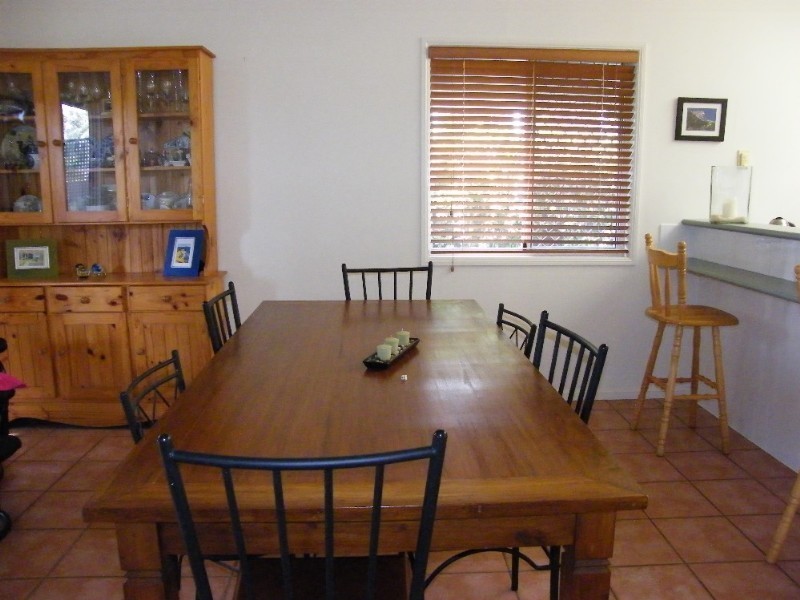 6 Brook Street, Wooloowin QLD 4030
