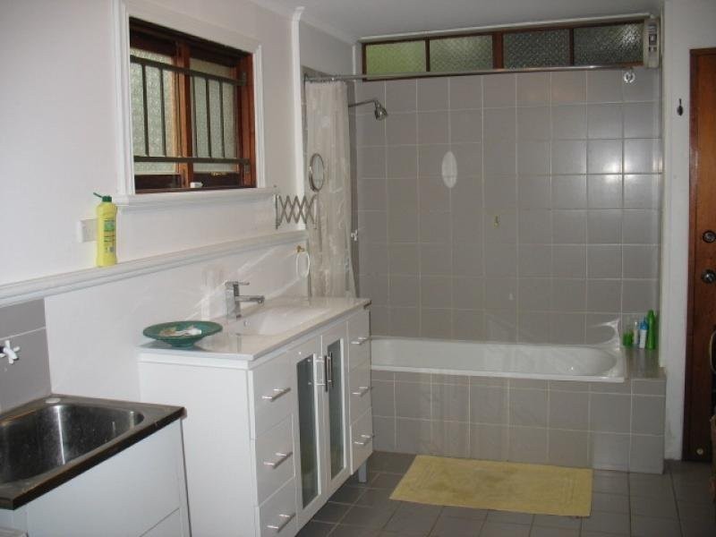 30 Ada Street, Windsor QLD 4030